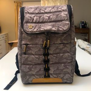 FOCUSED SPACE Laptop Backpack
